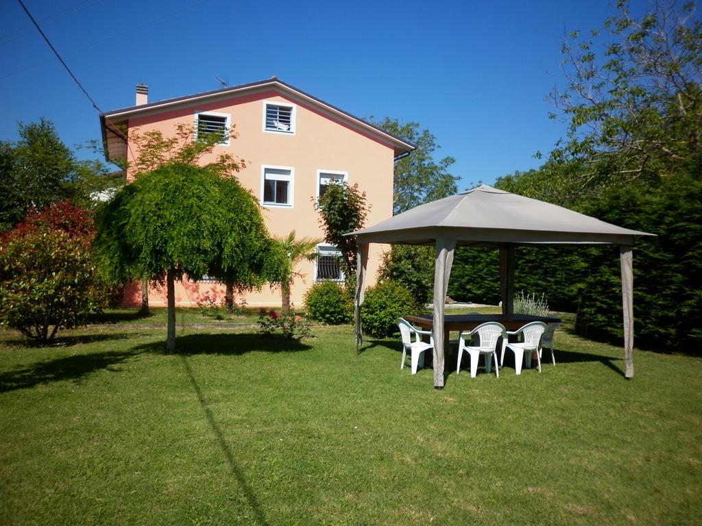 Villa Jolanda Fratte Rosa Номер фото