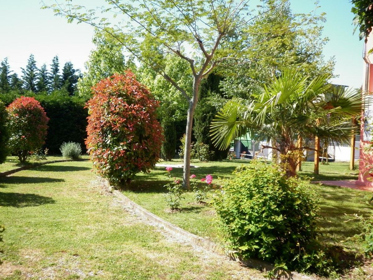 Villa Jolanda Fratte Rosa Экстерьер фото