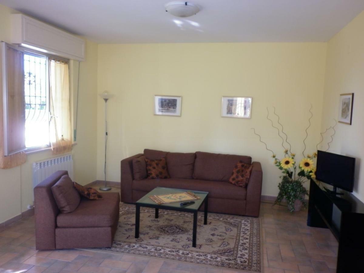 Villa Jolanda Fratte Rosa Экстерьер фото